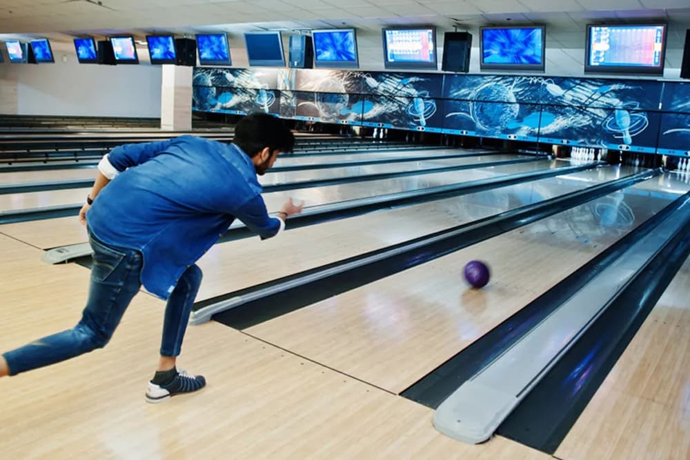 Olahraga bowling